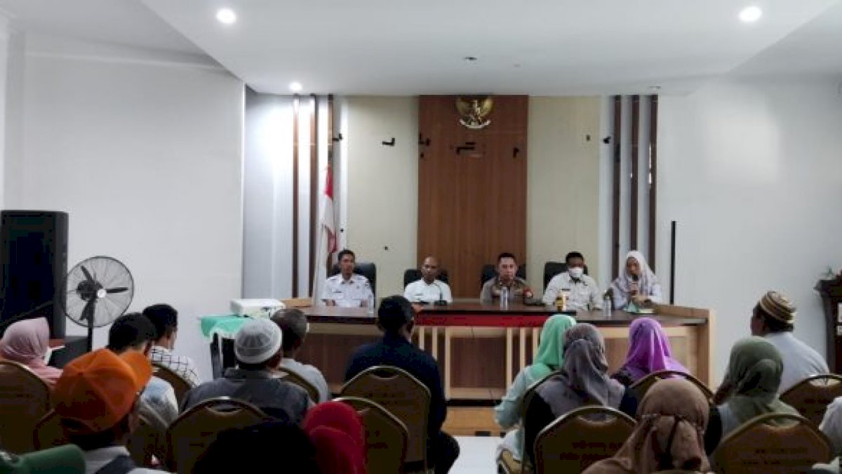 Kamtibmas Tripika Tamalanrea Silaturahmi Dengan Pj Ketua RT/RW Kelurahan Bira dan Parangloe