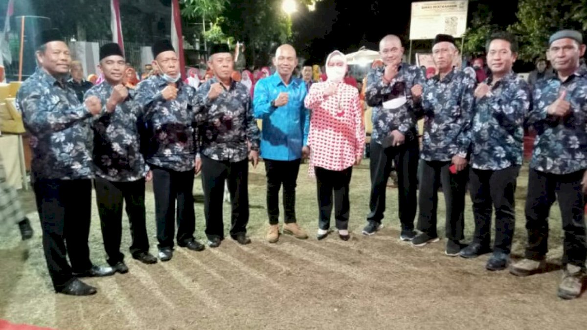 Camat Tamalanrea Ajak Warga Jaga Kebersihan Lingkungan Sekitar