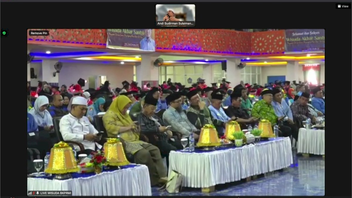 Andi Sudirman Hadiri Wisuda Akbar Ribuan Santri se-Sulsel, Ini Pesannya