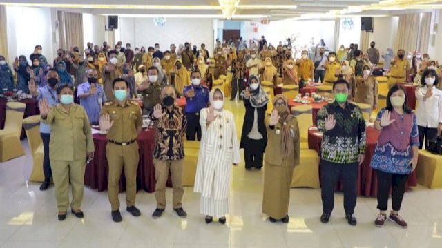 Indira Jusuf Ismail sosialisasi dan deteksi dini penyakit TB (dokumen: istimewa)