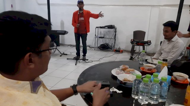 istimewa