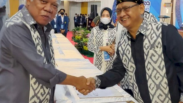 istimewa