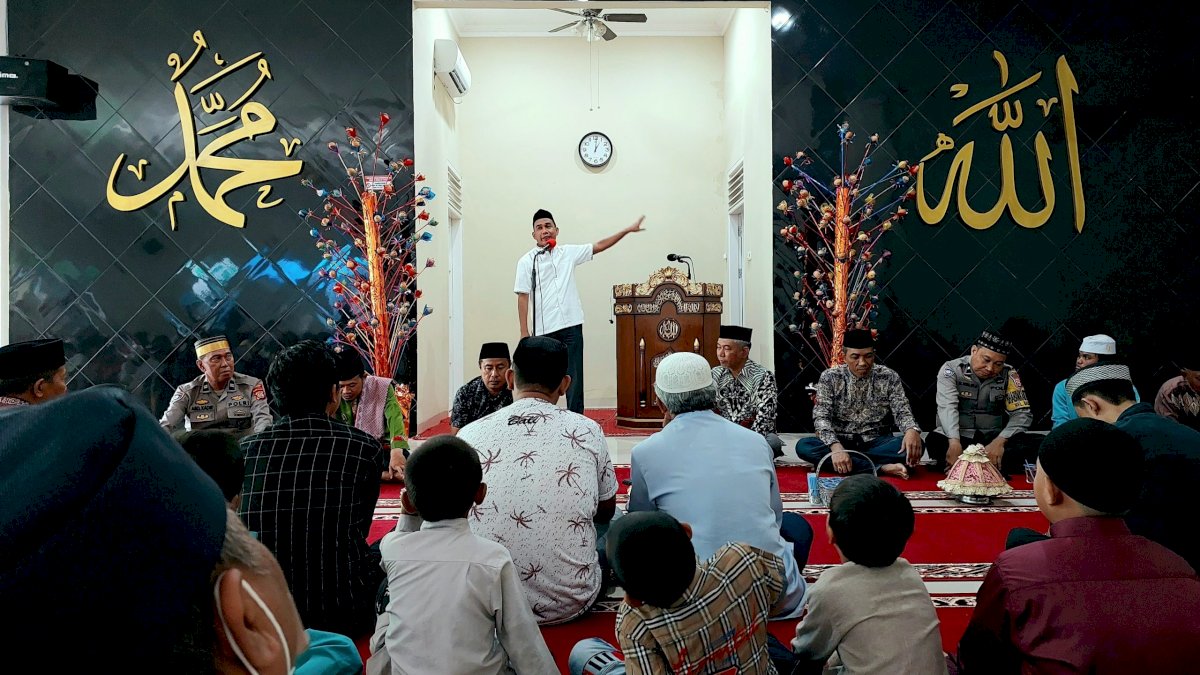 Rudianto Lallo Hadiri Maulid Nabi Muhammad di Maccini Sombala