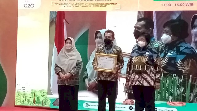 istimewa