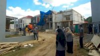 Tim Disperkim Makassar Survey Lapangan Verifikasi Site Plan di Dua Perumahan