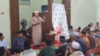 Dai Nasional Riza Muhammad Berikan Ceramah Maulid di Masjid Babul Falah Kamara Barru