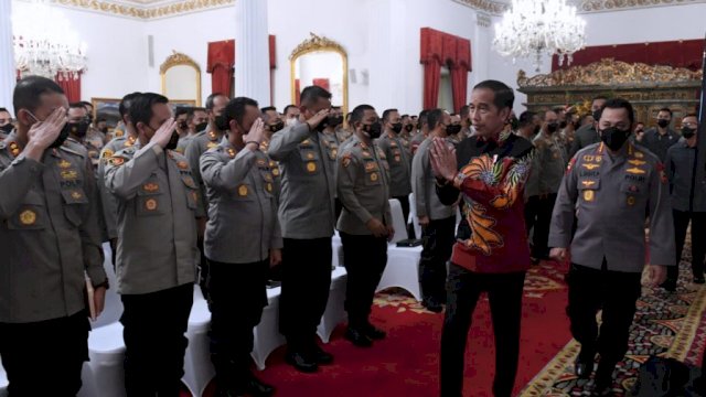 istimewa