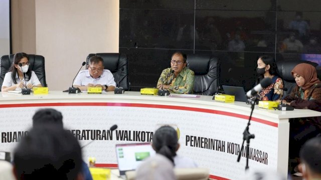 Wali Kota Makassar saat bertemu dengan Balai Prasana bahas keluhan masyarakat terkait bekas Proyek IPAL (dokumen: istimewa).