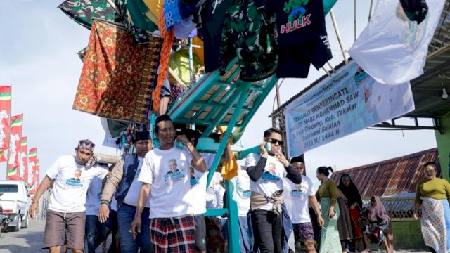 Komunitas Nelayan Pesisir meriahkan Maudu' Lompoa di Takalar, sosialisasi Ganjar Presiden 2024 (dokumen: istimewa).