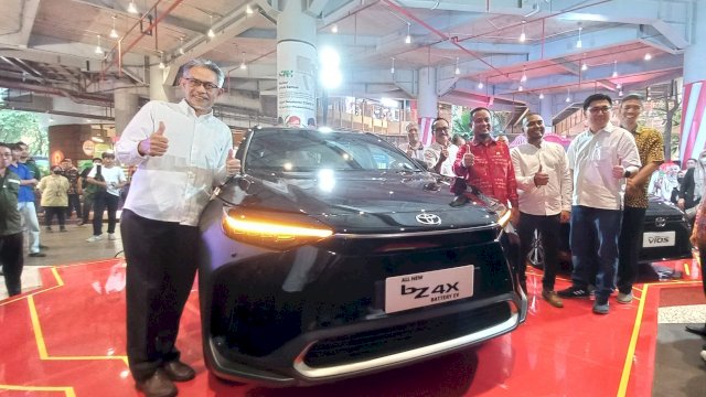 Peluncuran mobil listrik All New Toyota bZ4X di NIPAH Park (Sri Wahyu Diastuti / Sulselsatu.com)