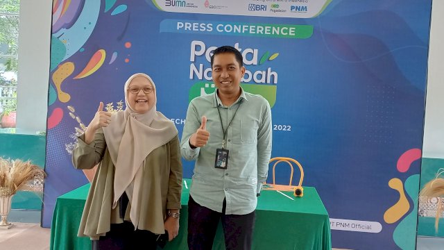 Foto bersama usia press conference Pesta Nasabah Mikro PNM Makassar (dokumen: istimewa)