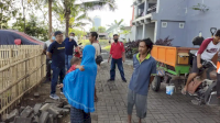 Sekcam Mariso Pimpin Sabtu Bersih di Rusunawa Kelurahan Pannambungan