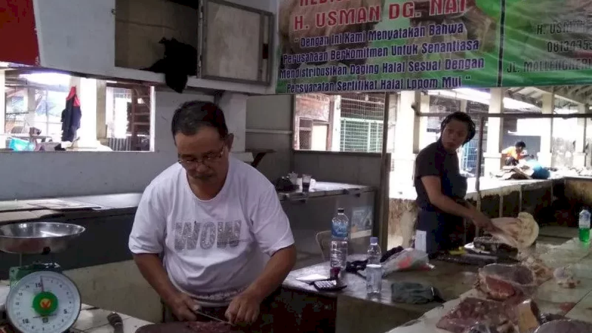 Disdag Makassar Pastikan Harga Daging Sapi Terpantau Normal