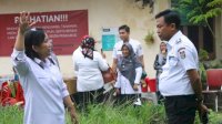 Penuhi Kebutuhan Pangan, Camat Tallo Kunjungi Budi daya Ikan di Kelurahan Lembo