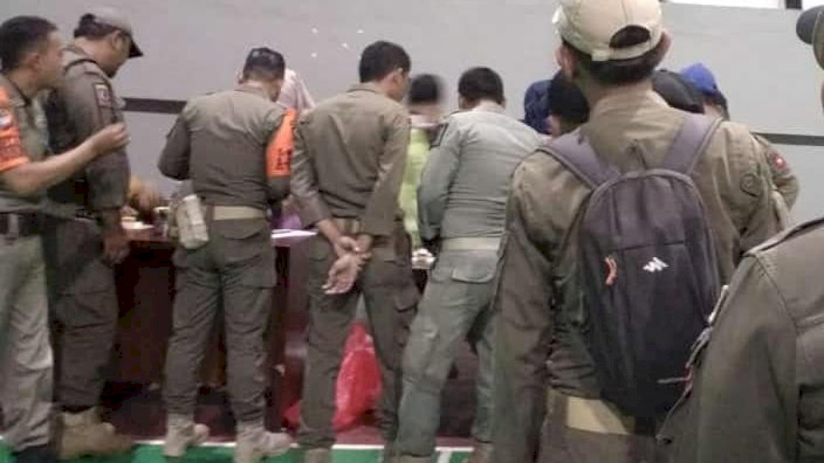 Ratusan Anggota Satpol PP Sulsel Didadak Tes Urine