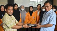 Sebanyak 18 Mahasiswa di Tiga Kampus Kota Kendari Dapat Beasiswa dari Yayasan Hadji Kalla