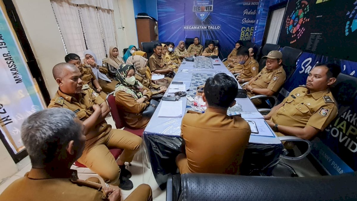 Percepat Penurunan Kasus Stunting, Camat Tallo Gelar Rakor