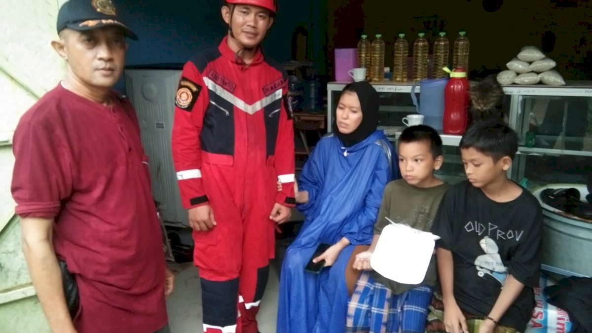 Hanyut Terbawa Banjir, Bocah di Sudiang Berhasil Selamat