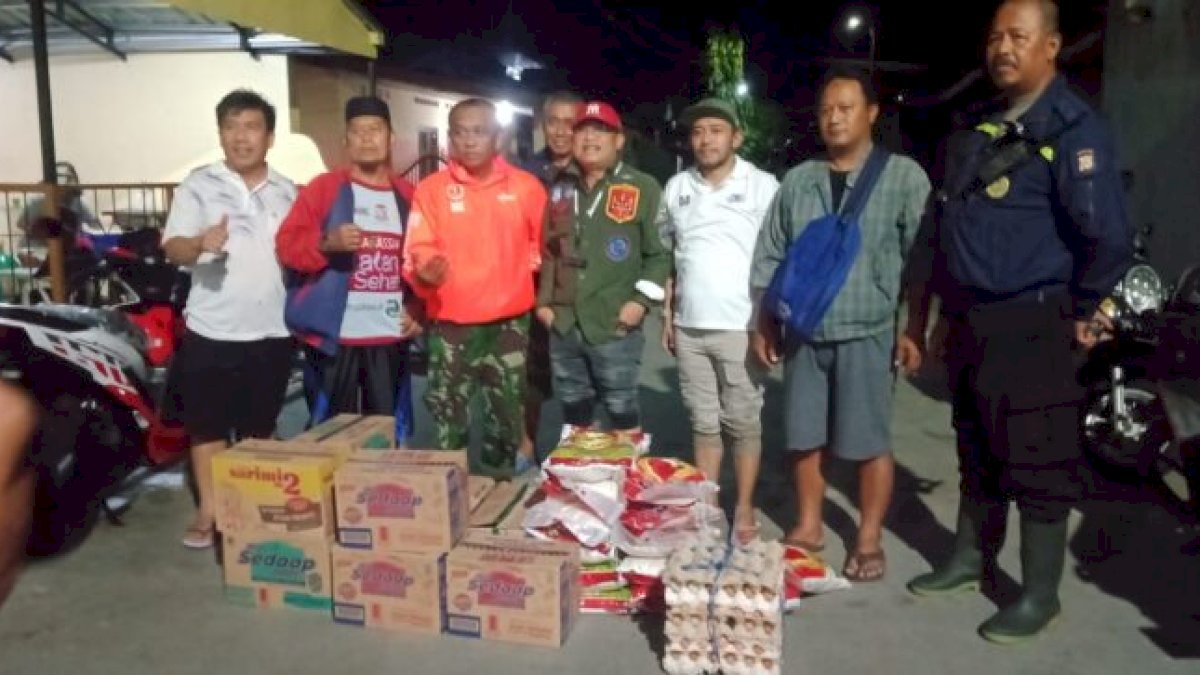 PDAM Makassar Salurkan Sembako Bagi Korban Banjir di Kelurahan Sudiang Biringkanaya