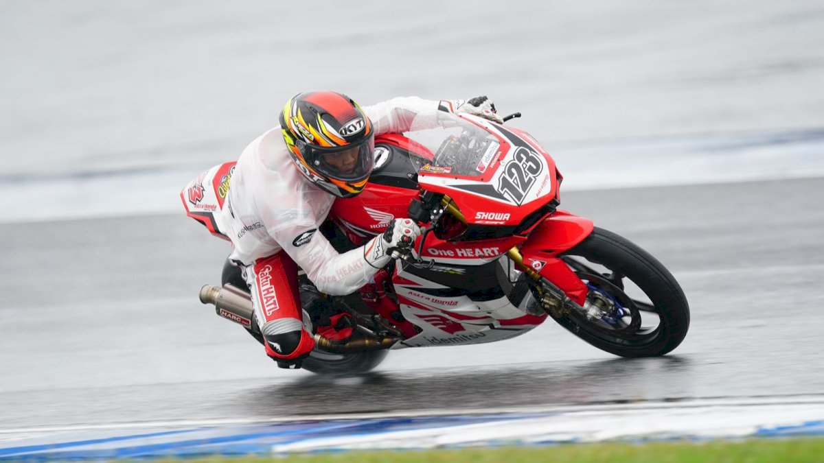 Tunjukkan Kemampuan, Andi Gilang Pembalap Astra Honda Berhasil Juara ARRC 2022