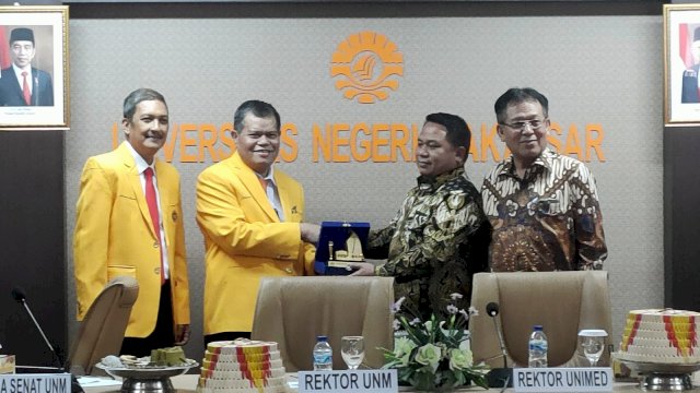istimewa