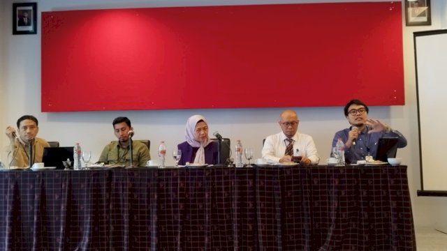 Pertemuan pihak Bank Sulselbar dengan nasabah yang telah menjadi korban (dokumen: istimewa)