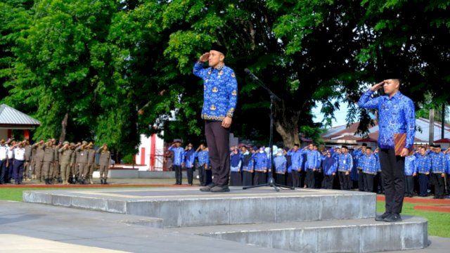 Paris Yasir Pimpin Upacara HUT Korpri ke-51 (Int)