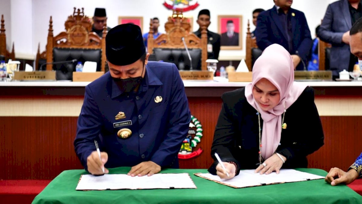 DPRD-Gubernur Sulsel Teken Persetujuan APBD 2023, Target Pendapatan Rp10 Triliun