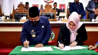DPRD-Gubernur Sulsel Teken Persetujuan APBD 2023, Target Pendapatan Rp10 Triliun