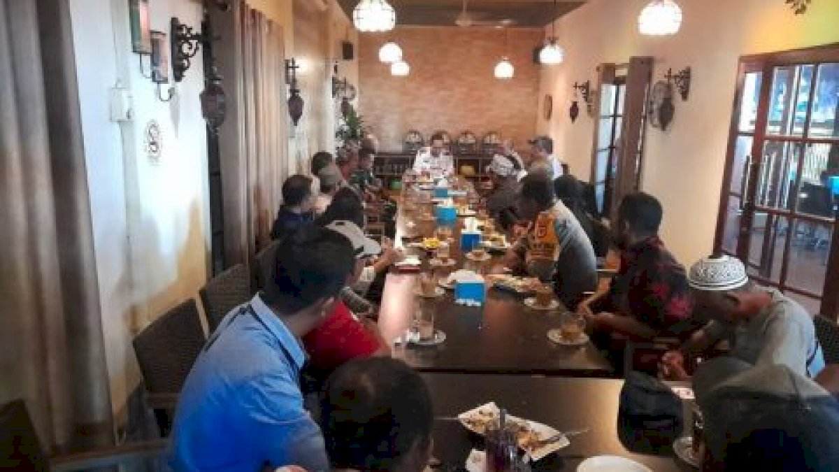 Tripika Kecamatan Kepulauan Sangkarrang Gelar Coffe Morning Bersama Kelurahan Kodingareng