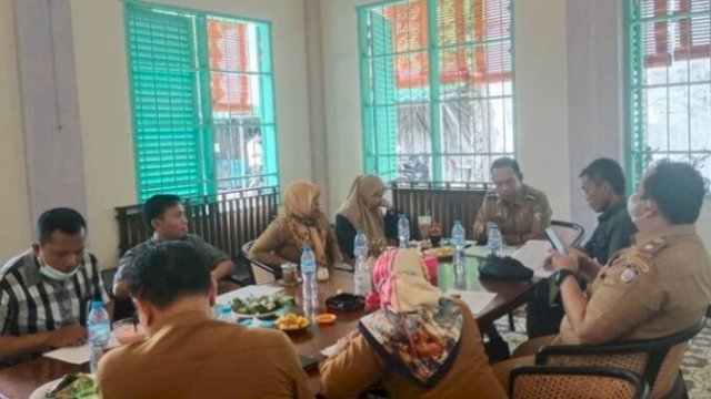 istimewa