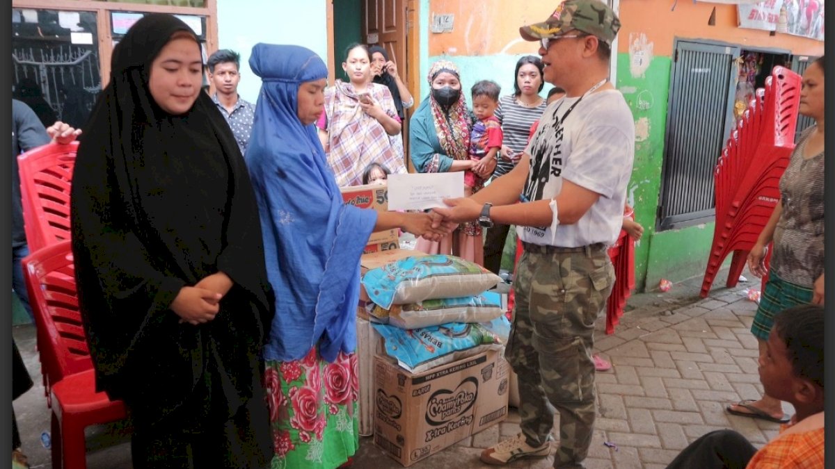 Beni Iskandar Santuni Keluarga Petugas Kebersihan Kecamatan Makassar yang Menjadi Korban Penabrakan Kendaraan Bermotor