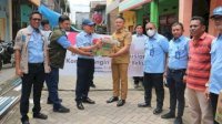 Melalui Program PDAMPeduli, PDAM Kota Makassar Serahkan Bantuan Kepada Korban Bencana Alam Puting Beliung di Kelurahan Maccini Sombala