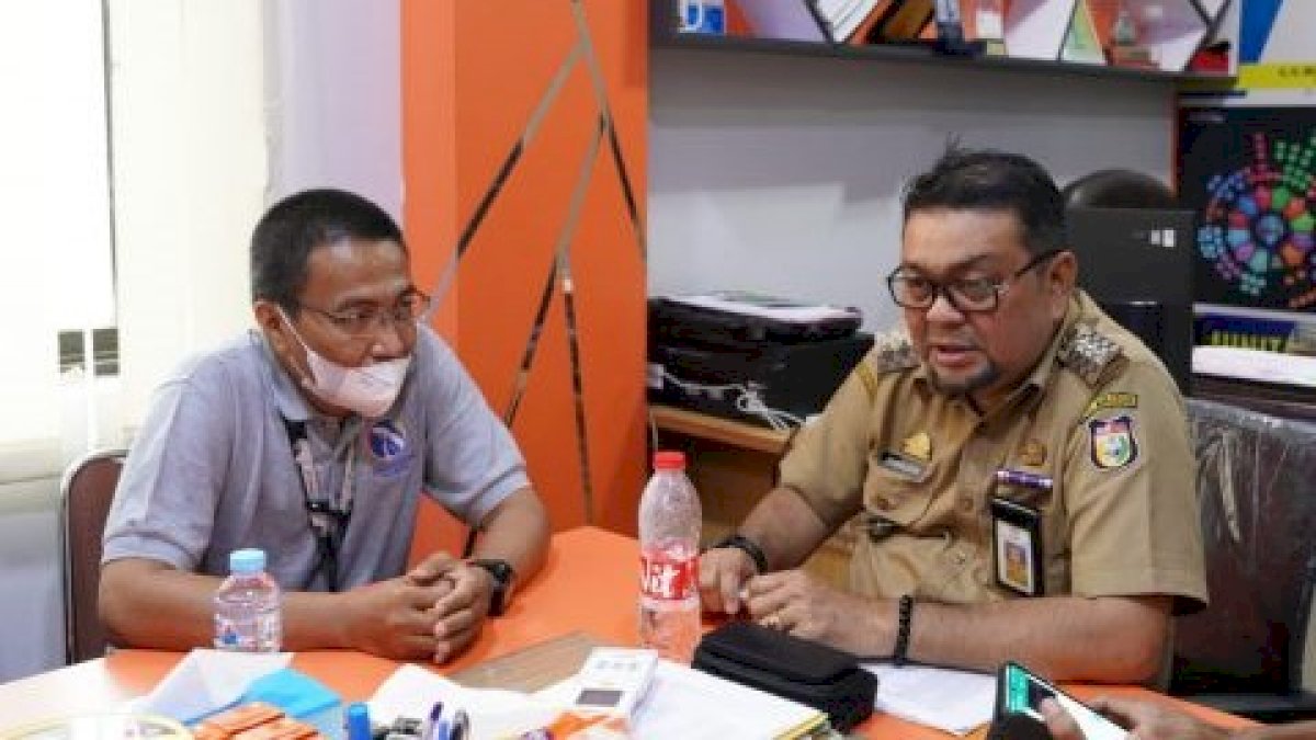 TRANS7 Bagi STB Gratis Bagi Warga Kecamatan Rappocini, Syahruddin: Semoga Tepat Sasaran