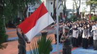 Pemerintah Kecamatan Tamalate Gelar Upacara Penaikan Bendera