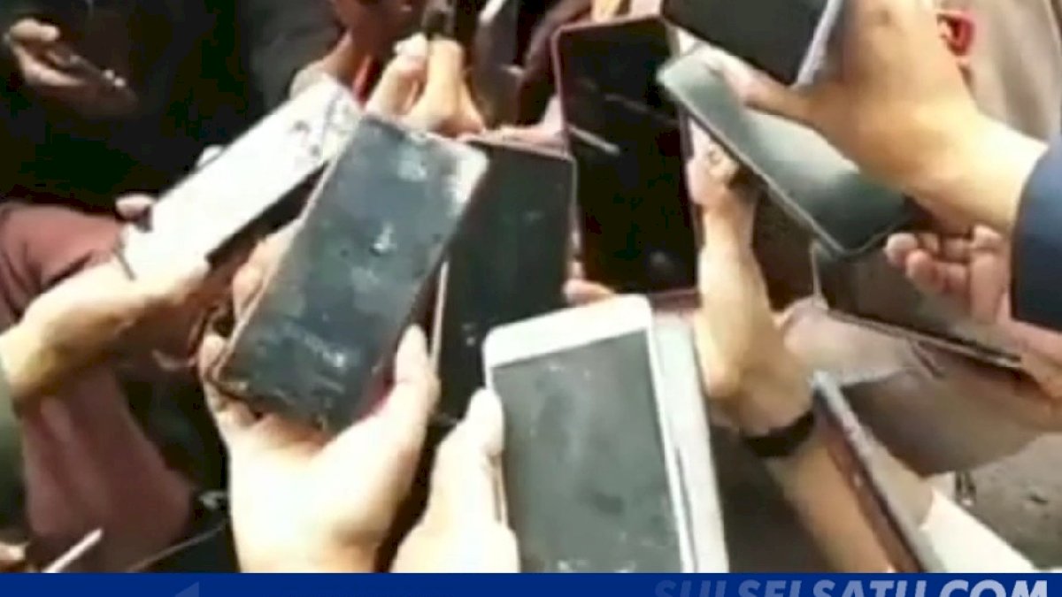 VIDEO: Kabidhumas Polda Jabar Sebut Satu Polisi Meninggal Akibat Insiden Ledakan Astanaanyar