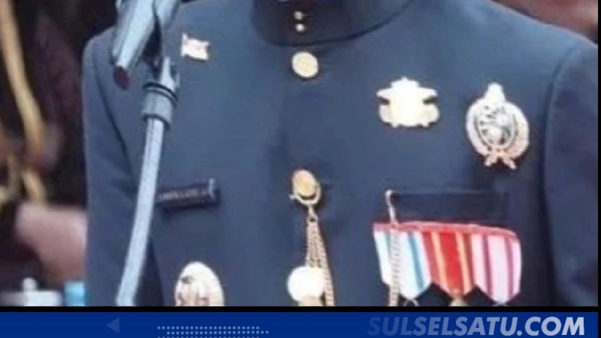 VIDEO: KPK Tangkap Bupati Bangkalan Abdul Latif Amin Imron