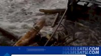 VIDEO: Waspada Gelombang Tinggi Perairan Sulawesi Selatan