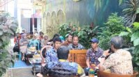 Bersama Pejabatnya, Kadisperkim Makassar Gelar Rapat Koordinasi di Lorong Wisata Pilot Projet