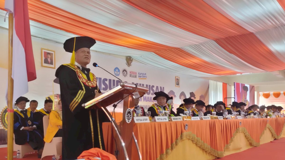 Kukuhkan 1000 Wisudawan, Rektor UNM: Tetap Menjaga Nama Baik Almamater