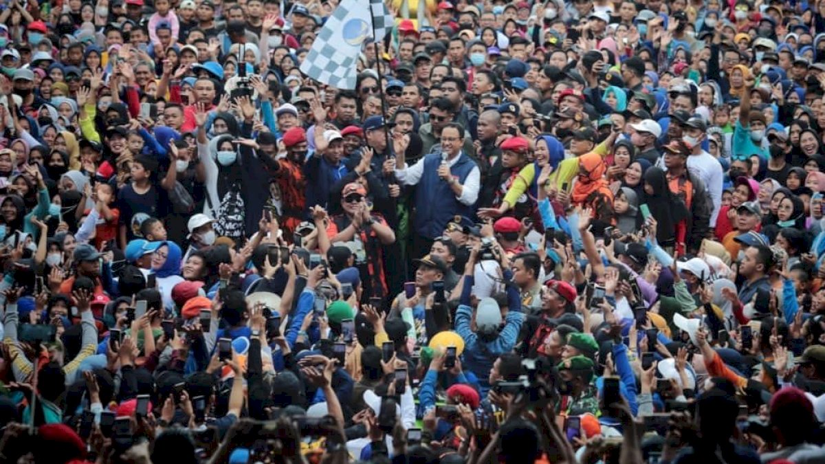 Anies Baswedan Tercengang Lihat Padatnya Massa Jalan Sehat Restorasi Pangkep