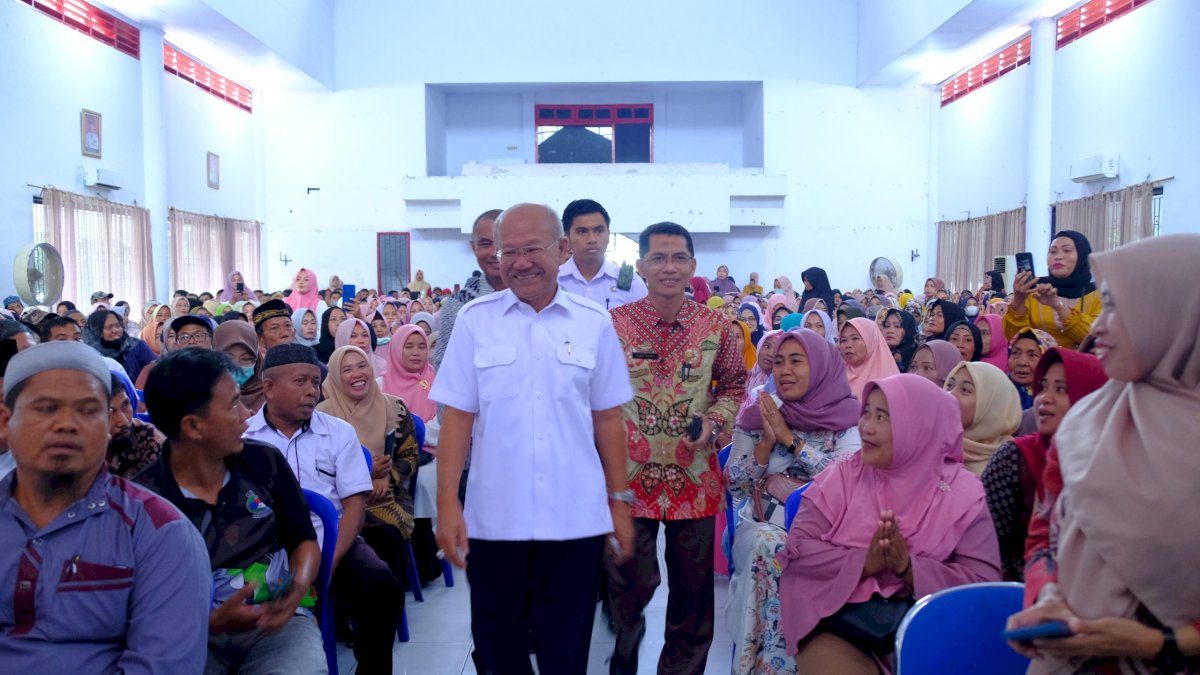Hadiri Rapat Komite MTsN 1 Jeneponto, Ini Harapan Bupati Iksan