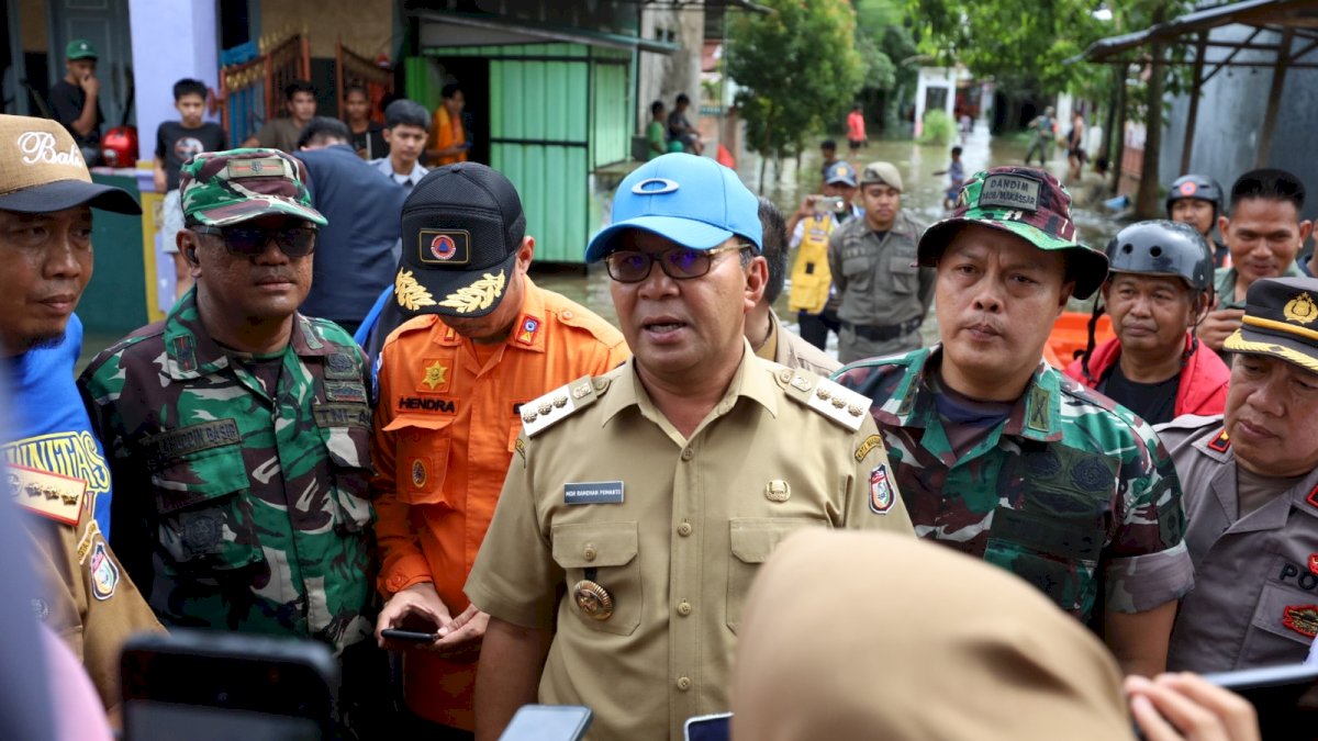 Danny Pomanto Janji PKL Pasar Sentral Korban Kebakaran Bisa Jualan Sebelum Ramadan