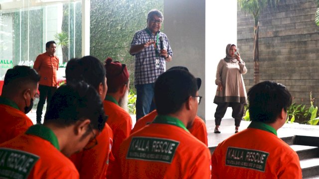 Apel siaga bencana Kalla Rescue di Wisma Kalla oleh Chief Corporate Secretary &amp; Legal Officer KALLA Subhan Djaya Mappaturung (dokumen: istimewa)