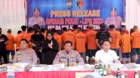 Kapolda Sulsel Pimpin Press Release Hasil Operasi Pekat Lipu 2022