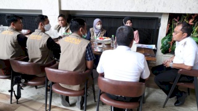 Tim Perifier (Volunteer Medic and Logistic) saat audiensi dengan Wali Kota Makassar, Moh Ramdhan &ldquo;Danny&rdquo; Pomanto, di Jalan Amirullah (dokumen: istimewa)