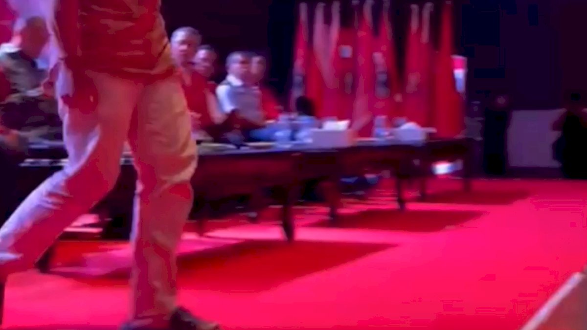 VIDEO: Anak Korban Meninggal Akibat Insiden Tarik Tambang di Makassar Dapat Beasiswa Rp50 Juta