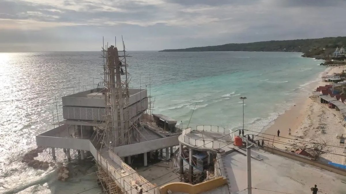 Progres Pembangunan Masjid Terapung Bira 90 Persen, Andi Sudirman: Wisatawan Tetap Salat