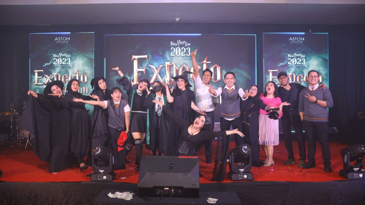 Malam Tahun Baru 2023 ASTON Makassar Bertema Expecto Patronum Sukses Digelar
