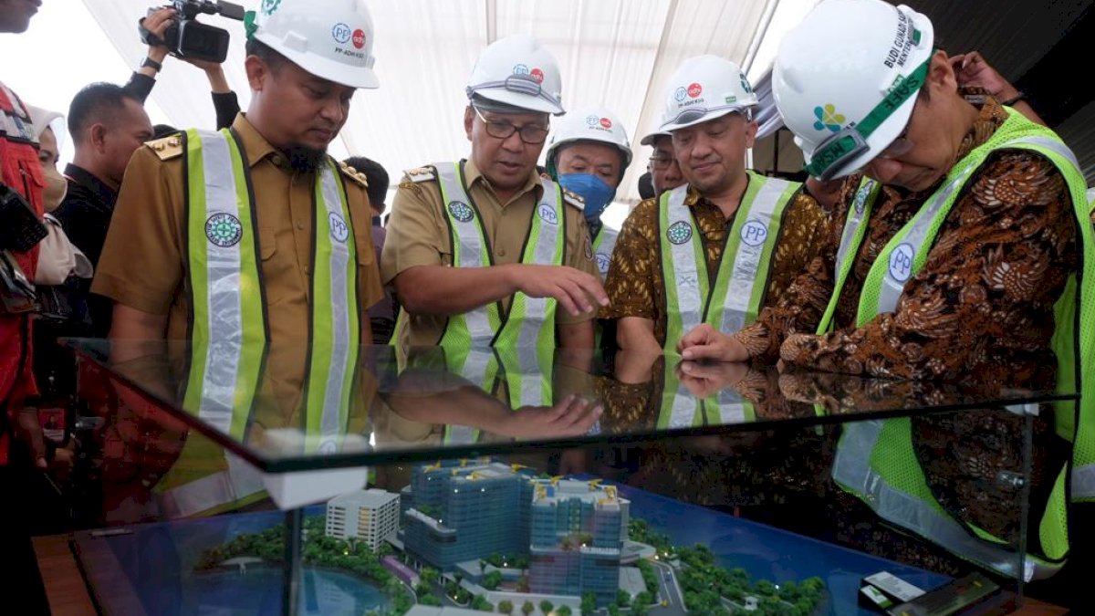 Bersama Menkes RI, Danny Lakukan Ground Breaking RS Terbesar di Indonesia Timur